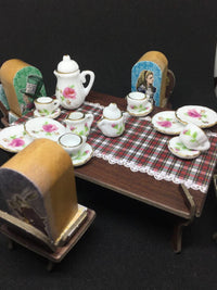 Where am I?  Alice in a Mad Tea Party